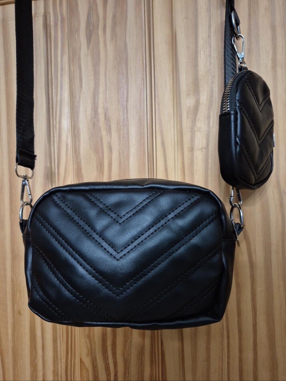 Poshmark Listing — New Without TagsTitle: Black Quilted Chevron Crossbody& Mini